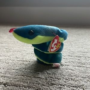 Ty Beanie Babies Hissy the Snake